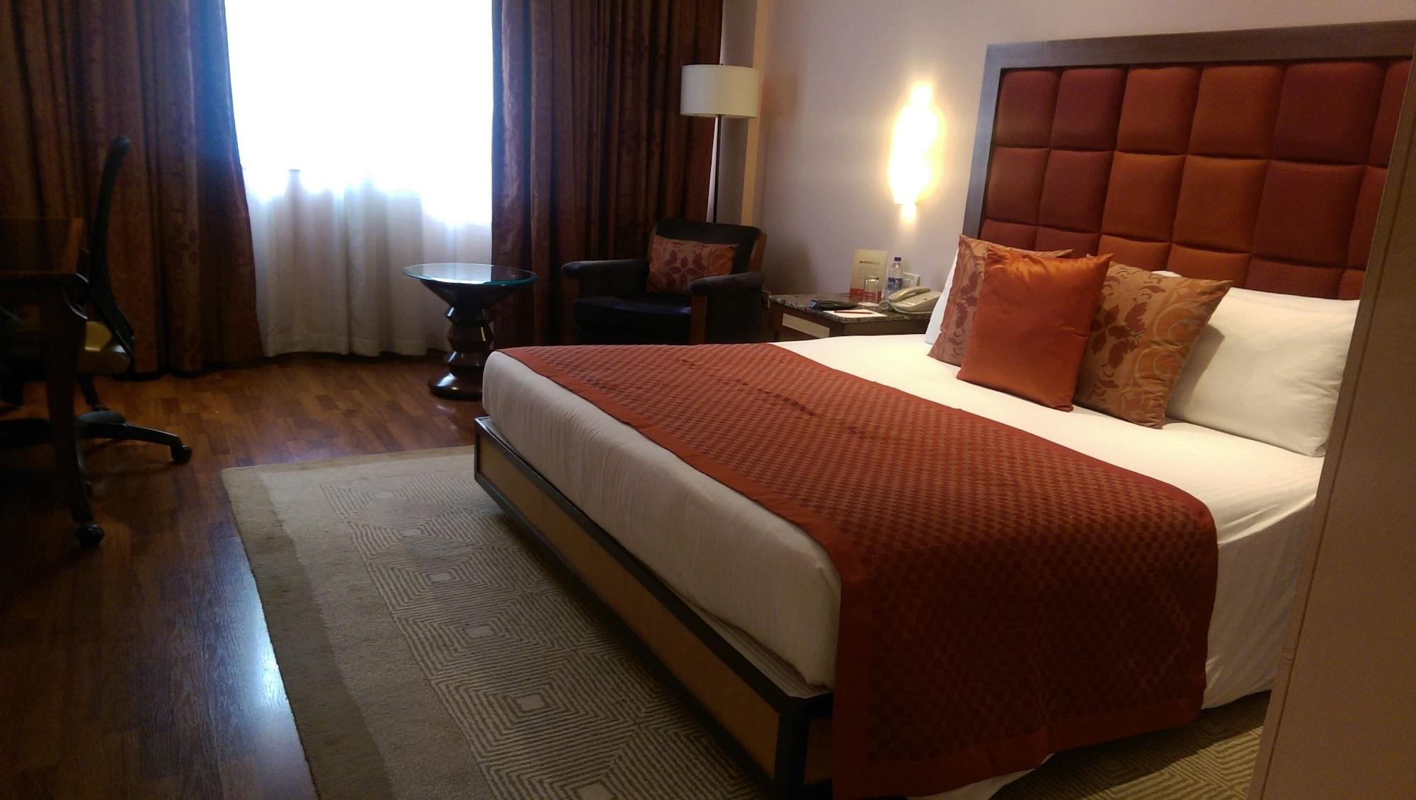 Vivanta Bengaluru Residency Road Kültér fotó