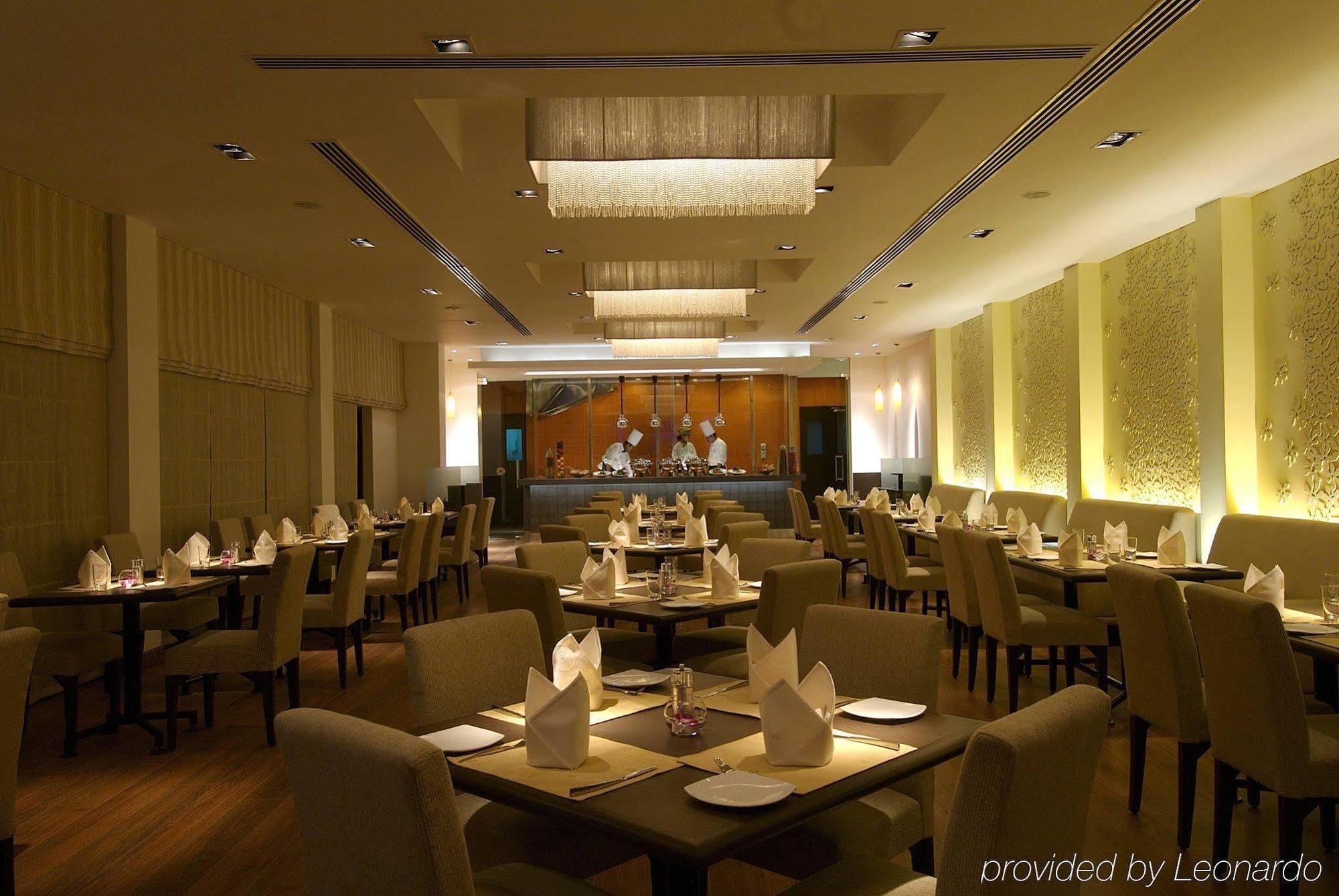 Vivanta Bengaluru Residency Road Étterem fotó